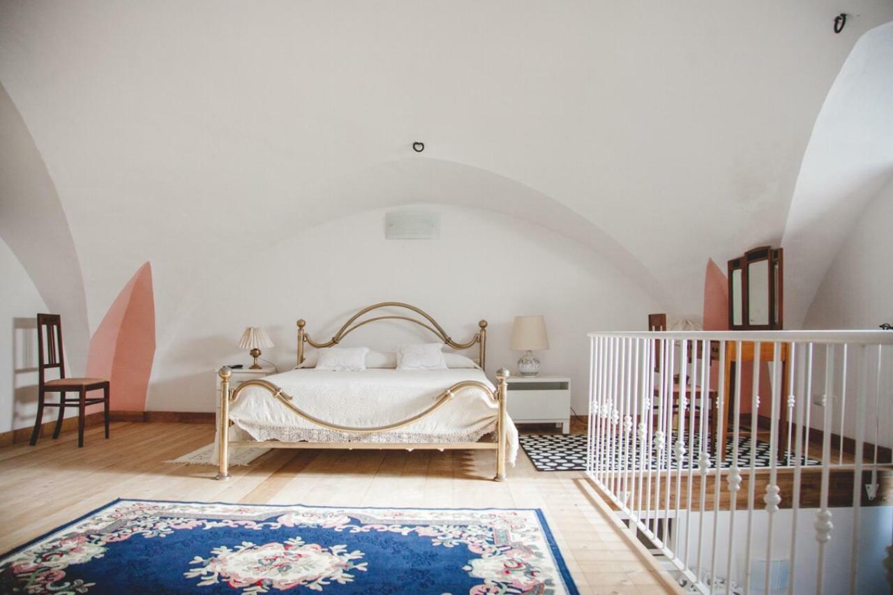 La Casa Dei Nonni Apartment Irsina Luaran gambar